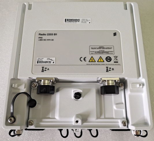 Ericsson Radio 2203 B1 KRC 161 487/1 Radio Unit