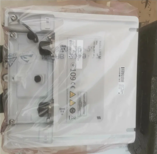 ERICSSON KRC 161 488/1 Radio 2203 B3 KRC161488/1