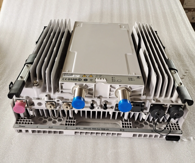 Ericsson RRUS 12 B3 KRC 161 282/2 RRUS 12 B3 Radio Unit